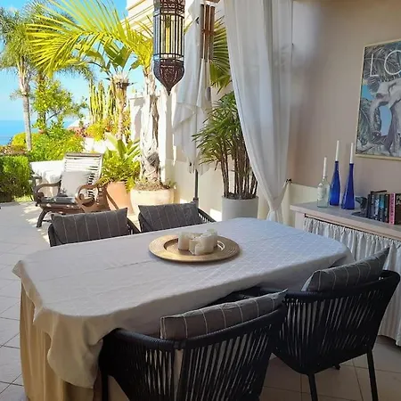 Los Organos Luxe Apartment